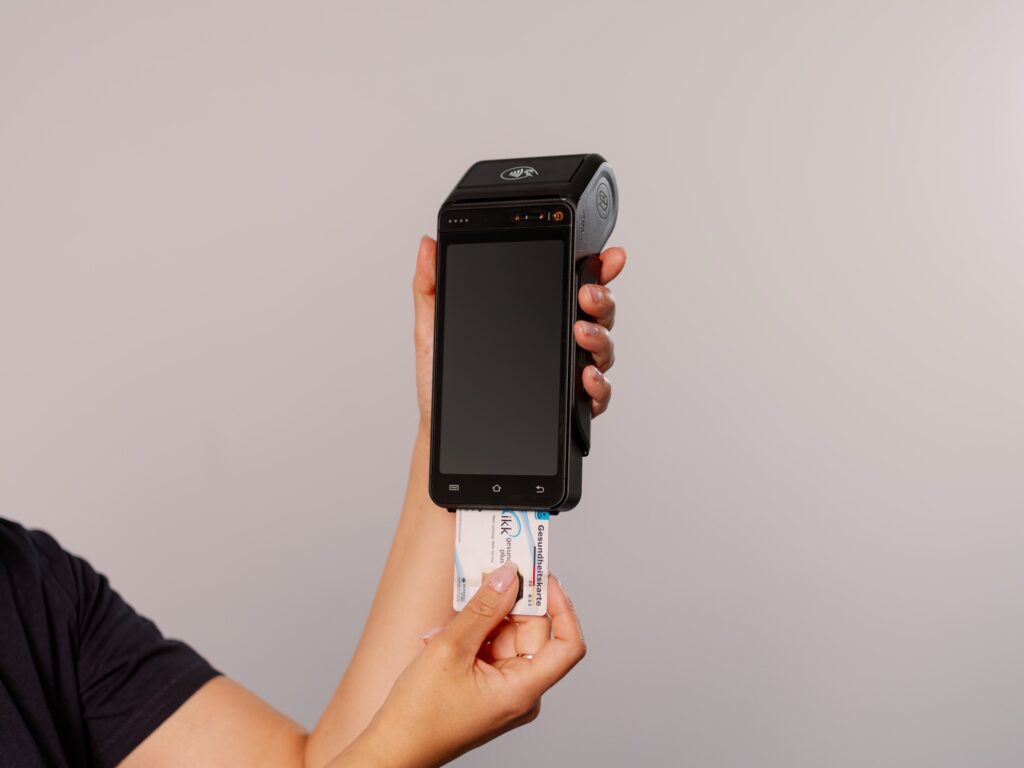 RX Point - Das mobile E-Rezept-Terminal - akami GmbH & Co. KG